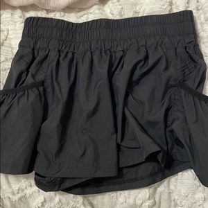 Free people get your flirt on shorts!!